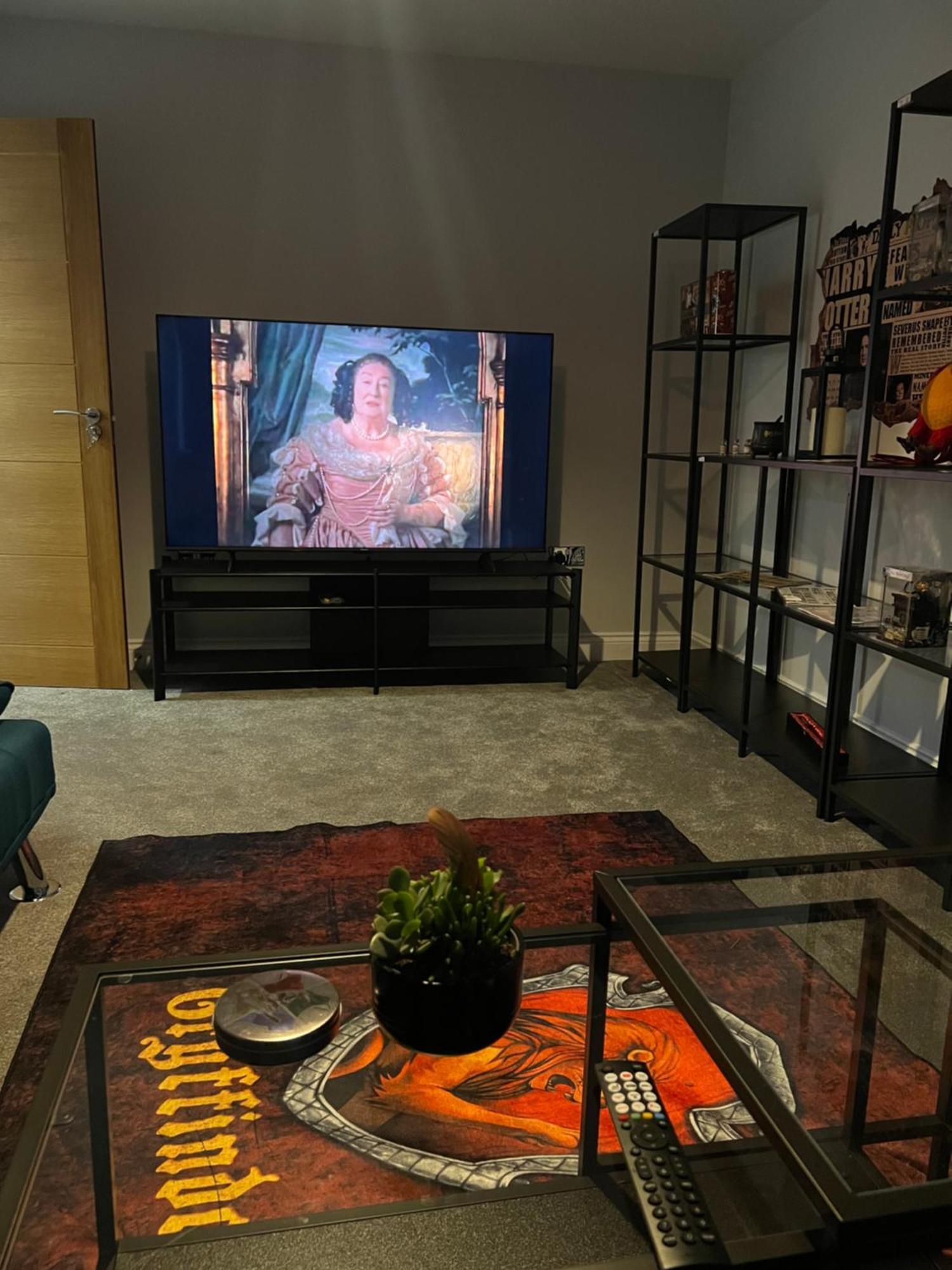 Potters Escape- Warner Bros Studios & London Watford  Extérieur photo